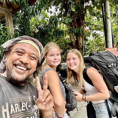 Bali Telaga Hati Yoga Healing And Retreat Center Hostel 발리 사누르 외부 사진