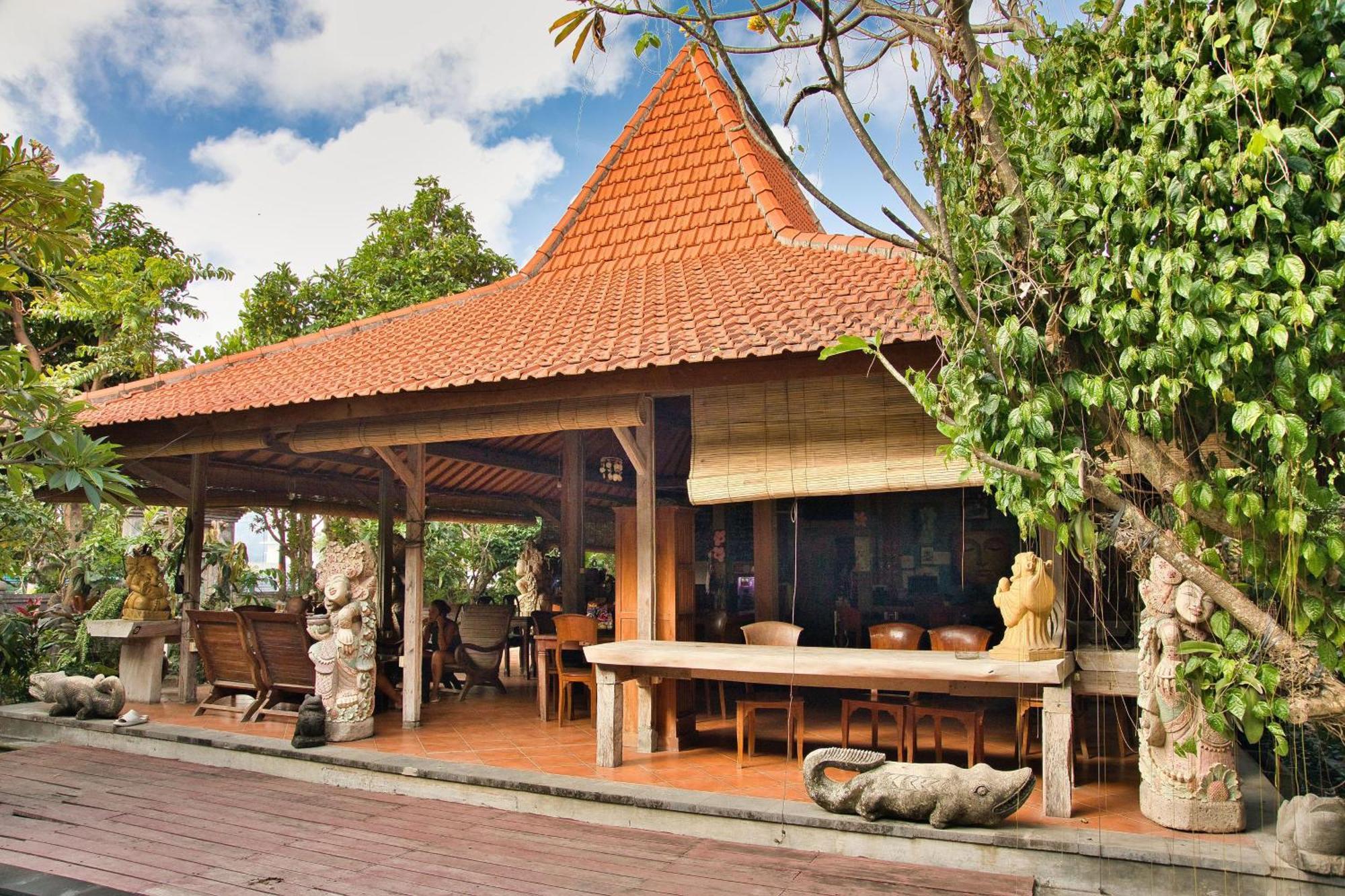 Bali Telaga Hati Yoga Healing And Retreat Center Hostel 발리 사누르 외부 사진