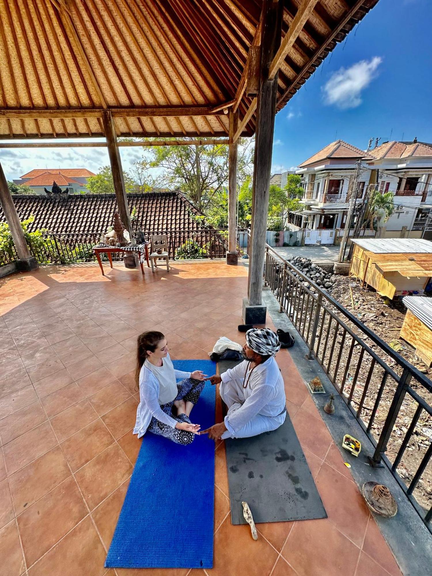 Bali Telaga Hati Yoga Healing And Retreat Center Hostel 발리 사누르 외부 사진